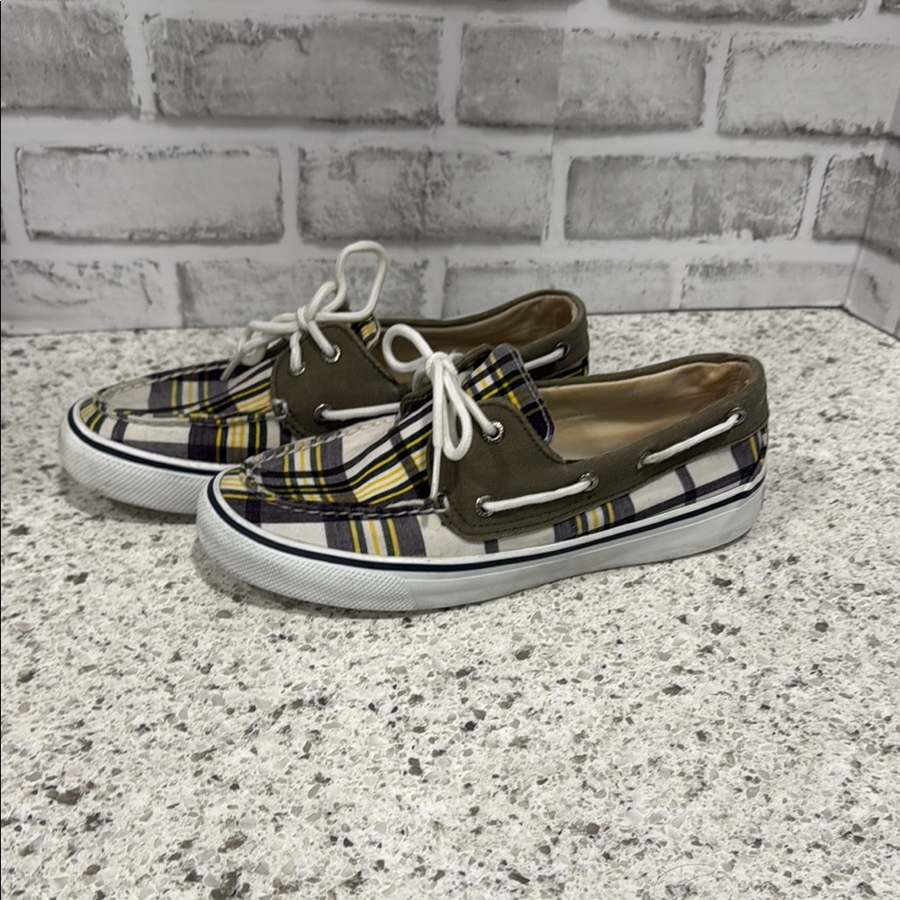 Sperry Women’s Plaid Boat Shoes with White Laces